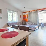 Daire Vukadin Makarska