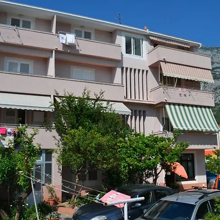 Apartment Vukadin
