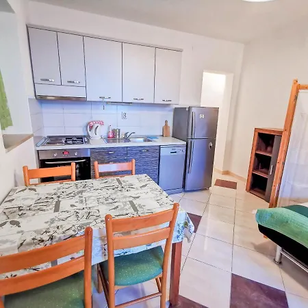 Apartament Vukadin Makarska
