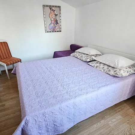 Vukadin Apartment *