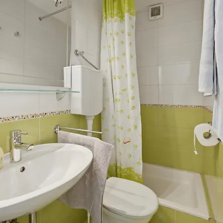 Apartman Vukadin *