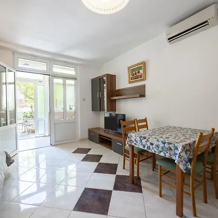 Vukadin * 马卡尔斯卡