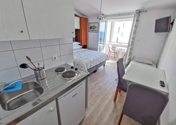 Vukadin * 马卡尔斯卡